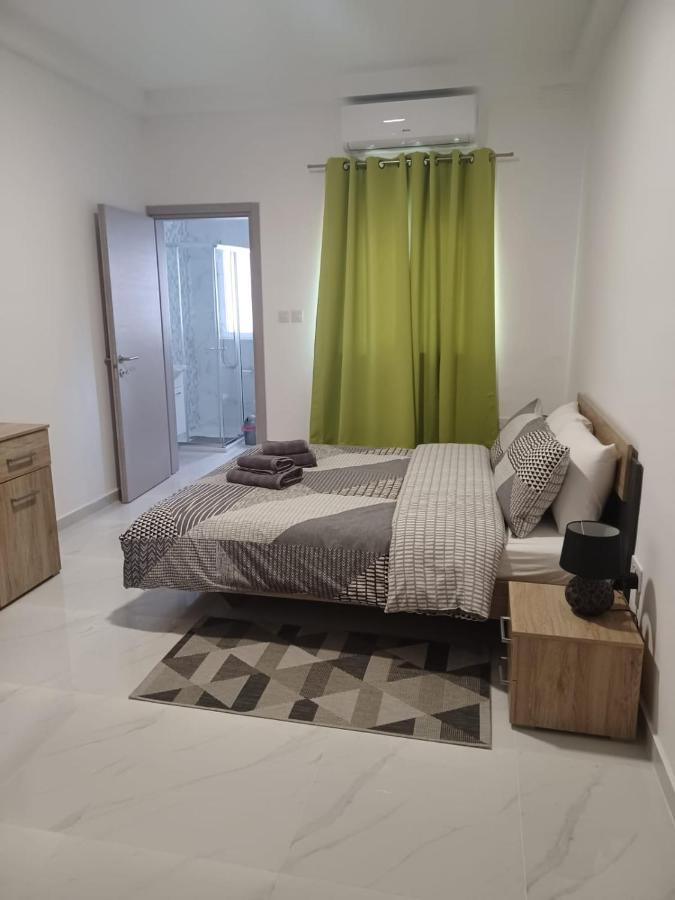 Beautiful Sliema Seaview Apt Экстерьер фото